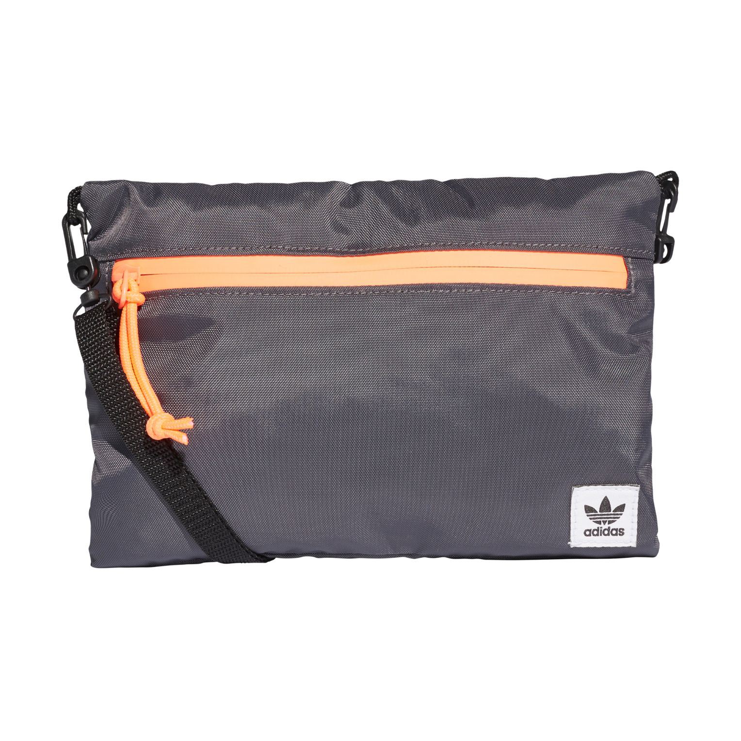 simple travel pouches