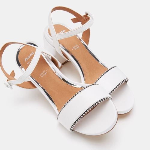 wide heels for women