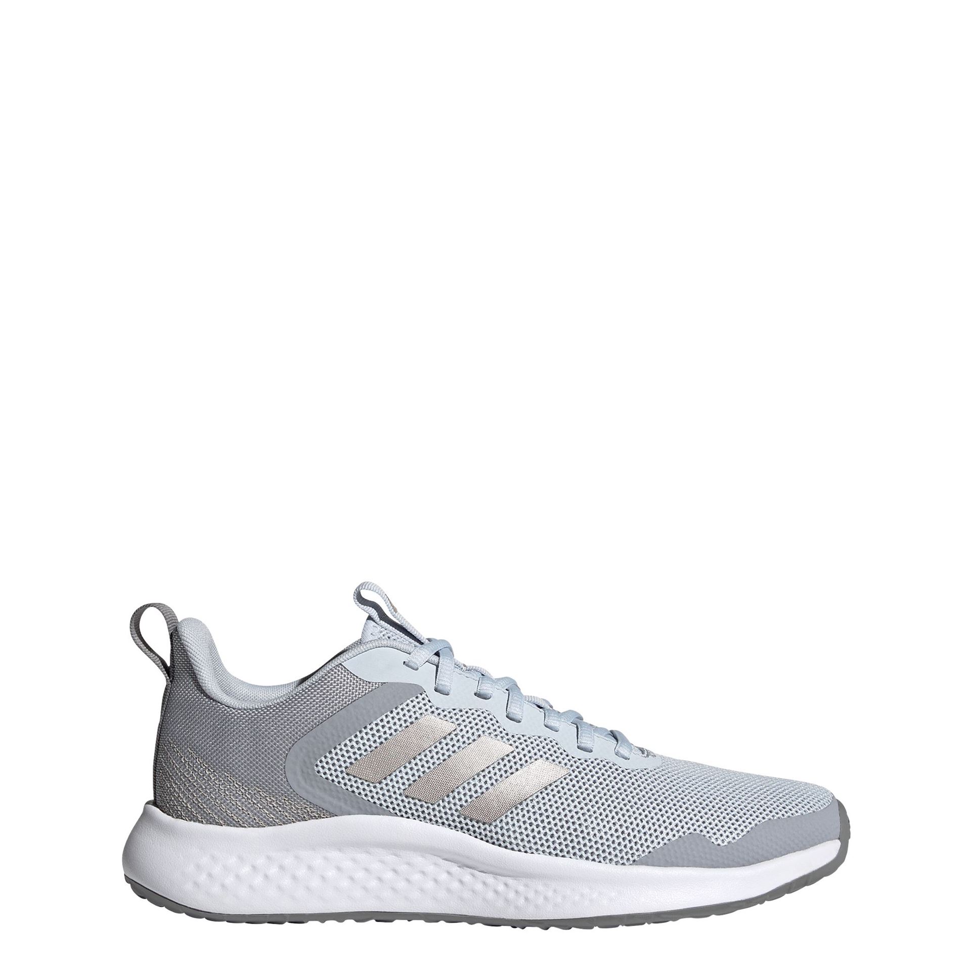 nike fluidstreet