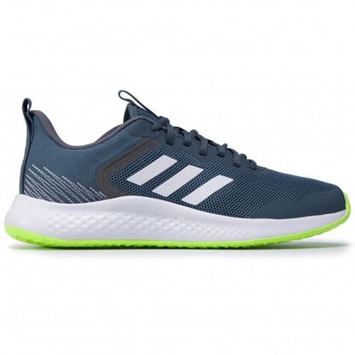 nike fluidstreet