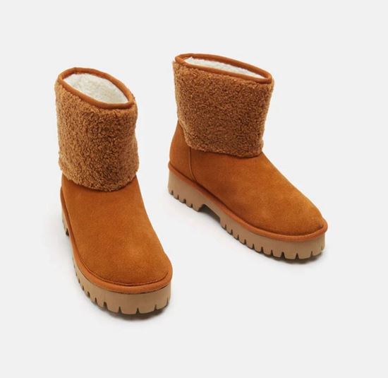 Picture of SUEDE BOOTS WITH FUR