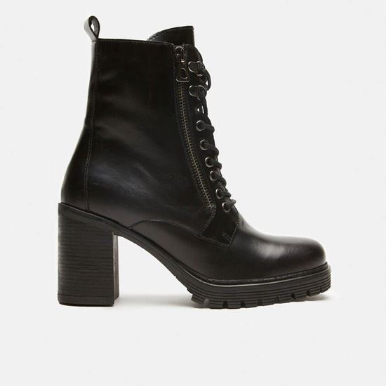 Picture of LEATHER ANKLE BOOTS WITH LACE