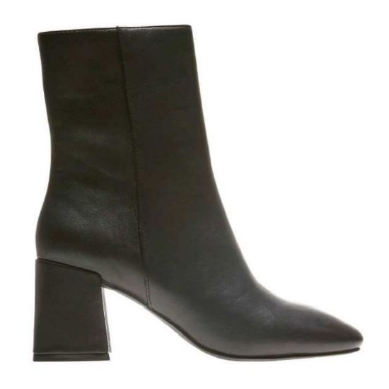 Picture of Pointed Toe Block Heel Boots