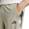 Picture of Train Essentials Camo Training Shorts