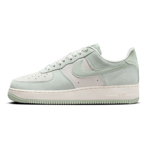 Picture of Air Force 1 '07 SE Shoes