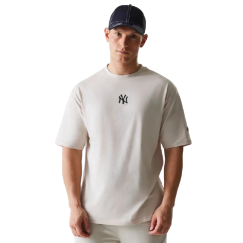 Picture of MLB League Essential New York Yankees Oversized T-Shirt