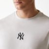 Picture of MLB League Essential New York Yankees Oversized T-Shirt