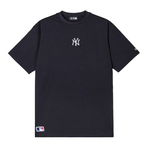 Picture of MLB League Essential New York Yankees Oversized T-Shirt