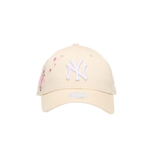 Picture of New York Yankees MLB Floral Icon 9FORTY Adjustable Cap
