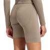 Picture of Workout Essentials Knit Scrunch 5 Inch Leggings