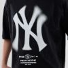 Picture of New York Yankees MLB Graphic Boxy Black T-Shirt